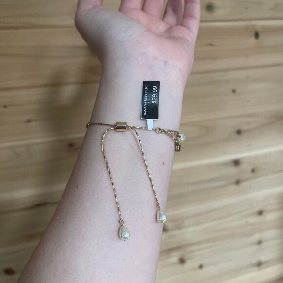 Banana Republic Gold And White - Picture 3 of 6